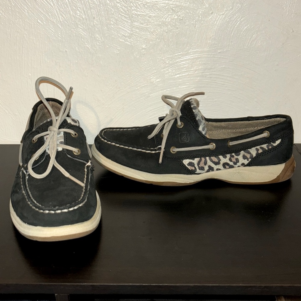 Black and tan cheetah leopard print Sperry boat shoes leather boat shoes